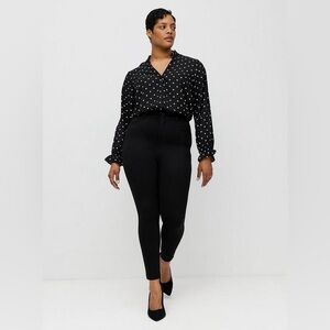 Torrid Studio Bombshell Skinny Ankle Pant | 18R | Like New